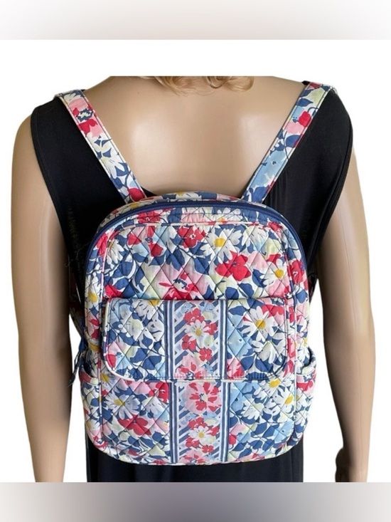 Vera Bradley Handbags - Vera Bradley Quilted Backpack Summer Cottage Retired Print 12 Inch by 10 Inch